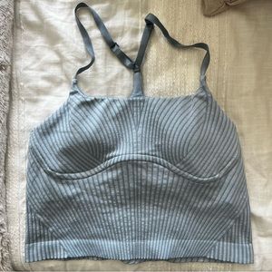 Lululemon crop top